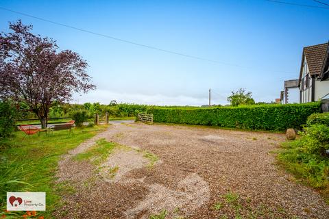 3 bedroom detached bungalow for sale, Hampton -in- Arden, Solihull B92