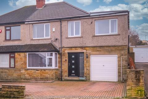 4 bedroom semi-detached house for sale, Birchington Drive, Huddersfield, HD3