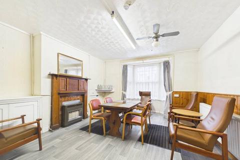 6 bedroom terraced house for sale, Arthur Street, Gloucester, Gloucestershire, GL1