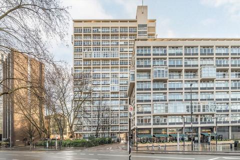 undefined, Metro Central Heights, London SE1