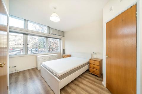 undefined, Metro Central Heights, London SE1