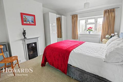 undefined, Julians Way, Pulham Market