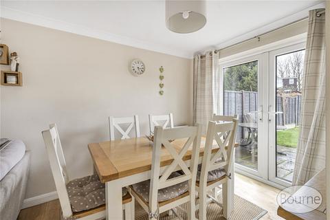 undefined, Chestnut Avenue, Aldershot GU12