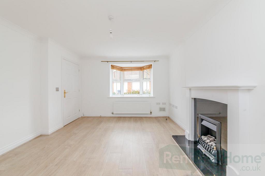 8413984-interior11-800.jpg