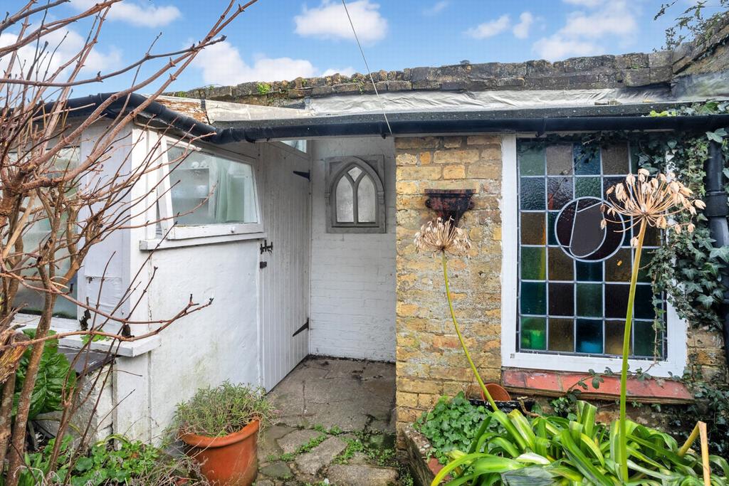 Potting shed