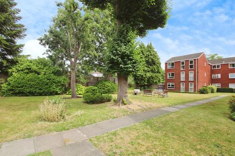 2 bedroom flat to rent, Austin Court, Village Road, EN1
