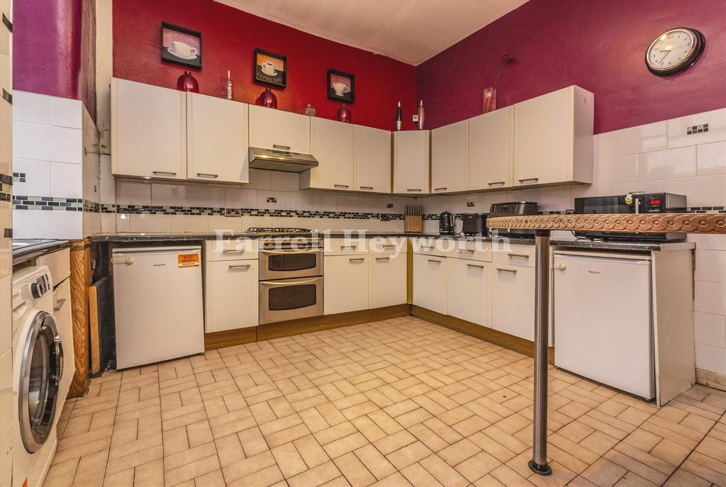 Kitchen b