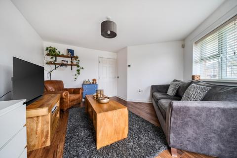 2 bedroom flat for sale, Sharp Court, Stevenage, SG1