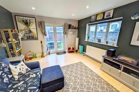 2 bedroom flat for sale, Upper Bognor Road, Bognor Regis