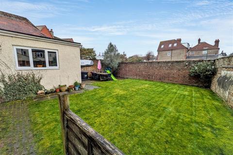 2 bedroom flat for sale, Upper Bognor Road, Bognor Regis