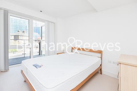 undefined, Kew Bridge Road, Brentford TW8