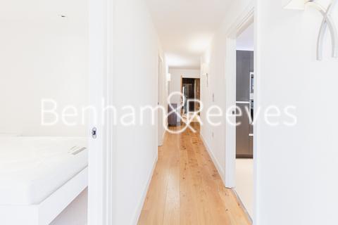 undefined, Kew Bridge Road, Brentford TW8