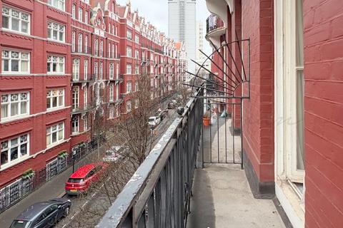 4 bedroom flat to rent, Hyde Park Mansions, Cabbell Street, NW1