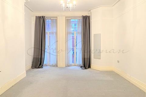 4 bedroom flat to rent, Hyde Park Mansions, Cabbell Street, NW1