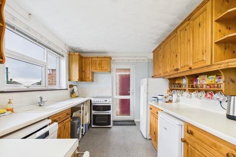 3 bedroom semi-detached house for sale, Fortunes Way, Havant PO9