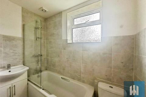 3 bedroom semi-detached house for sale, Holmsley Avenue, South Kirkby, Pontefract, West Yorkshire, WF9