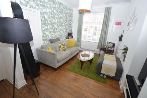 2 bedroom terraced house to rent, Norway Street, Stretford, M32
