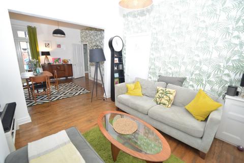 2 bedroom terraced house to rent, Norway Street, Stretford, M32
