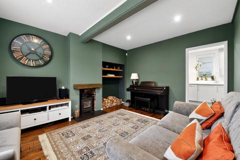 2 bedroom end of terrace house for sale, Homefarm Road, London, W7