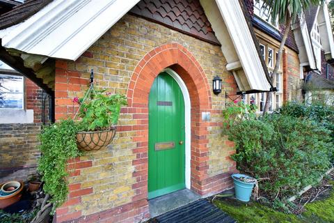 undefined, Upper Wickham Lane, Welling DA16