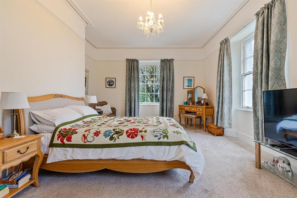 A59 - Watcombe Hill House - 260122.jpg