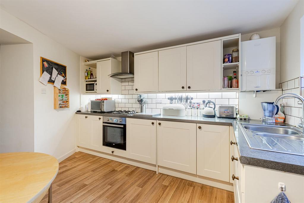 A76 - Watcombe Hill House - 260122.jpg
