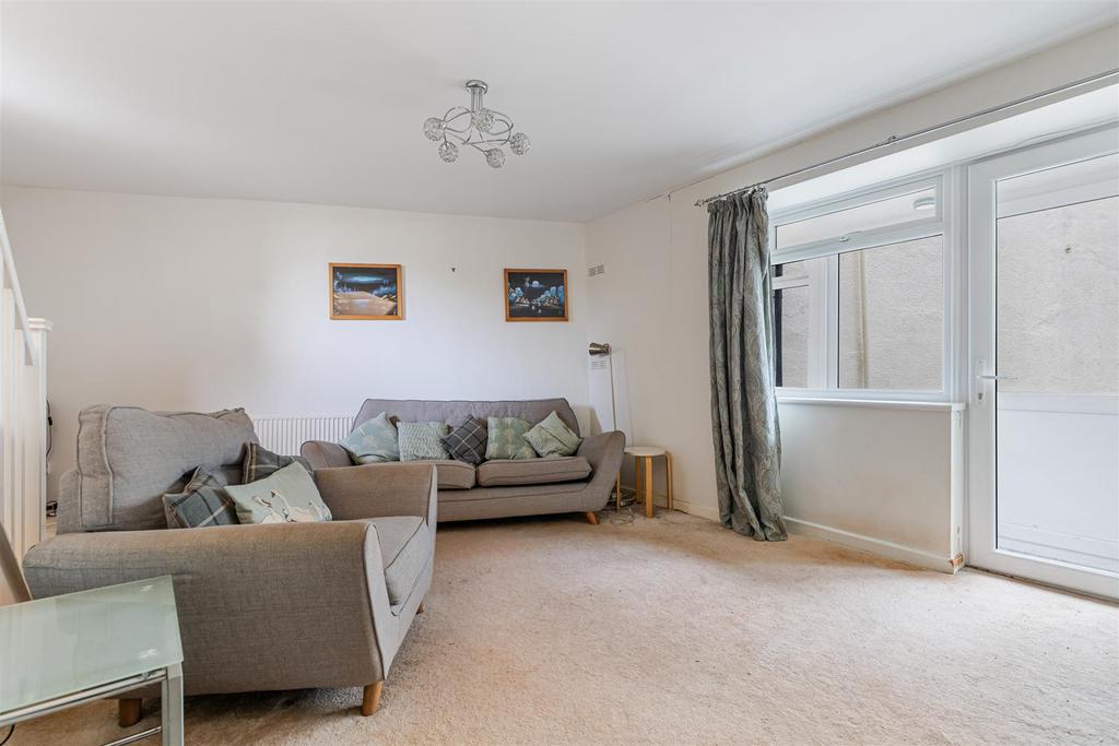 A78 - Watcombe Hill House - 260122.jpg