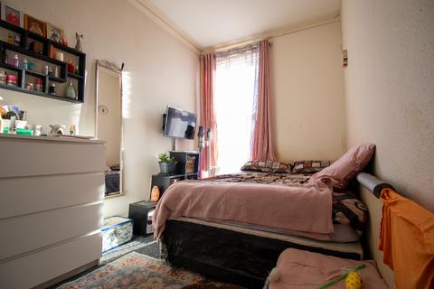 6 bedroom terraced house for sale, Walter Road, Swansea SA1