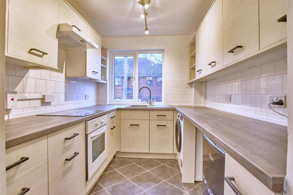 Clarence Court  3.jpg