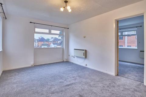 undefined, London Road, Hinckley