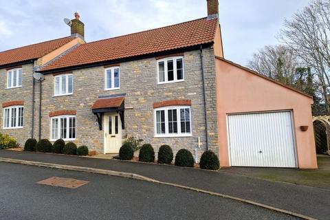 4 bedroom semi-detached house for sale, Hillcrest Gardens, Exmouth, EX8 4FE