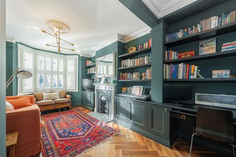 4 bedroom house for sale, Fulwell Road, Teddington TW11