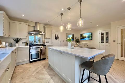 5 bedroom detached house for sale, The Furrows, Little Dewchurch, Hereford, HR2