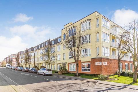 2 bedroom flat to rent, Burleigh Court, Station Road, Westcliff-On-Sea