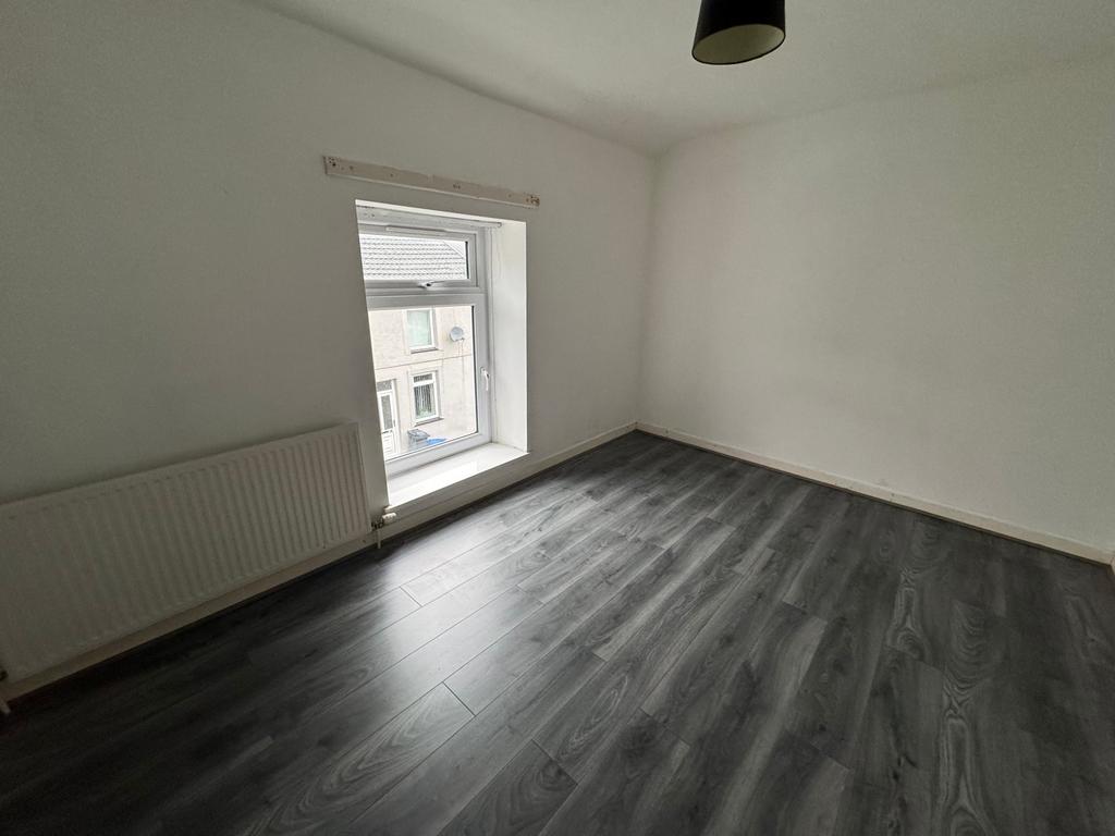 Front Bedroom 1