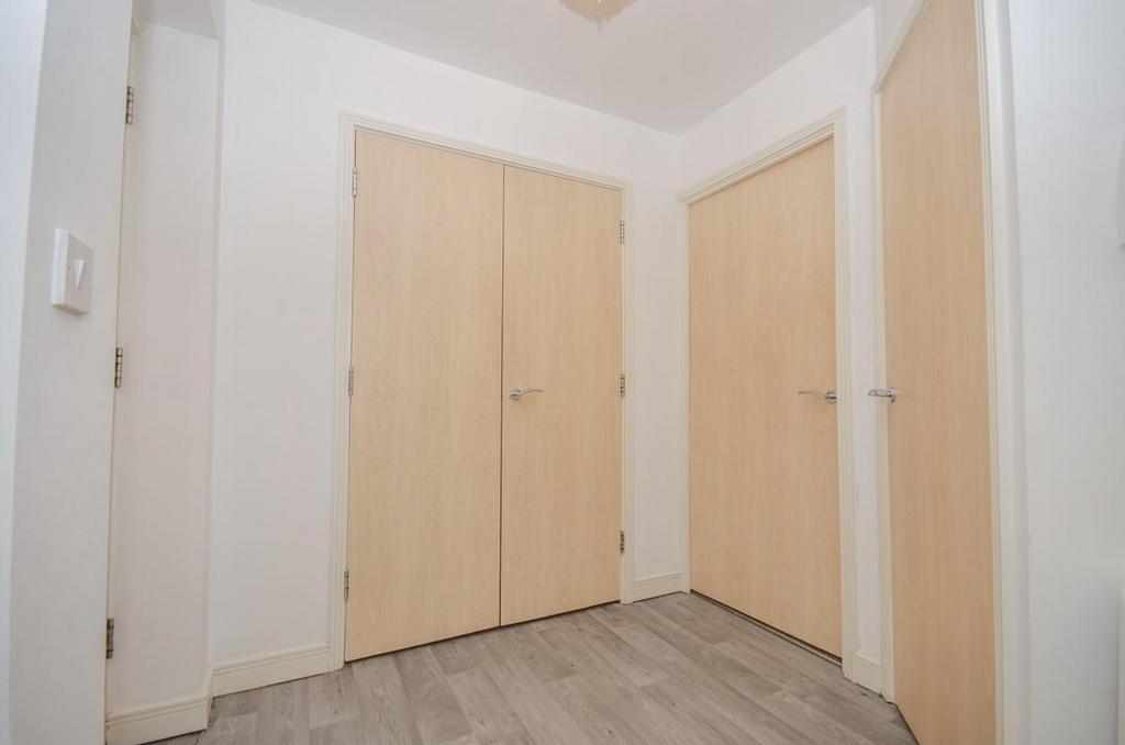 Entrance hall.jpg