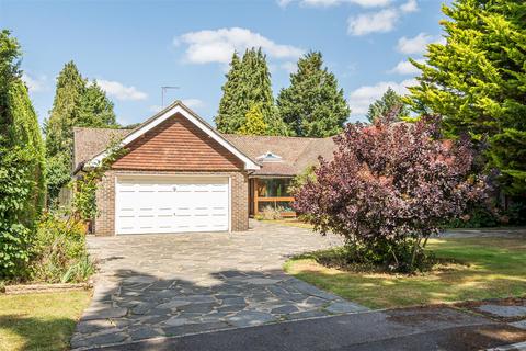4 bedroom detached bungalow for sale, Ballantyne Drive, Kingswood