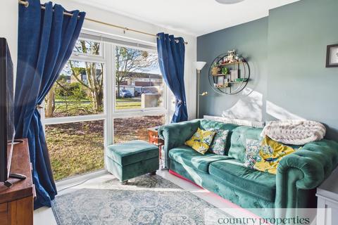 2 bedroom flat for sale, Hedgebrooms, Welwyn Garden City, AL7