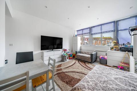 undefined, Rayners Lane, Rayners Lane, Harrow, HA2