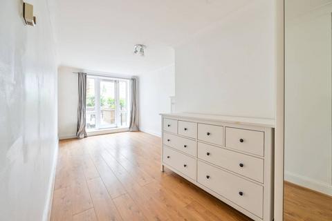 undefined, Rotherhithe Street, Rotherhithe, London, SE16
