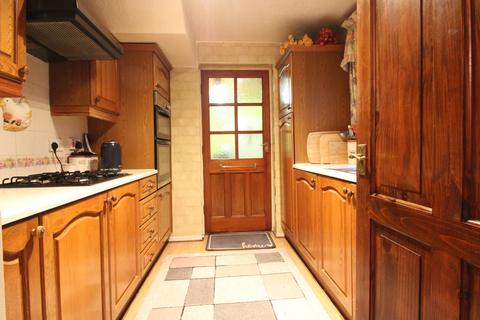 3 bedroom semi-detached house for sale, Beckside Gardens, Newcastle upon Tyne NE5
