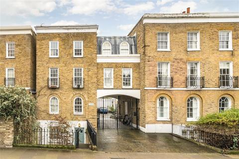 2 bedroom flat for sale, Regal Place, Bow, London, E3