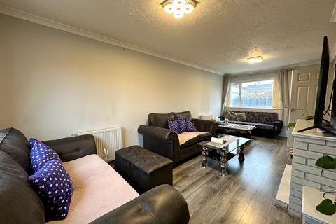 undefined, Lewis Close, Willenhall WV12