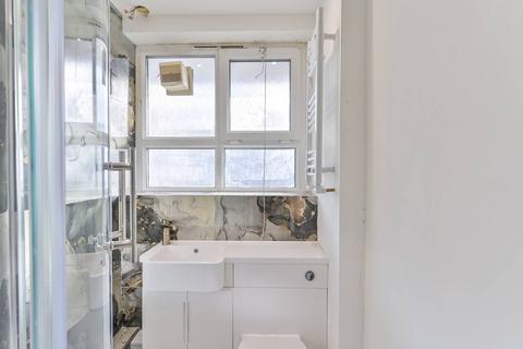 undefined, Crownstone Road, Brixton, London, SW2