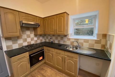 undefined, Concord Street, Honley, Holmfirth