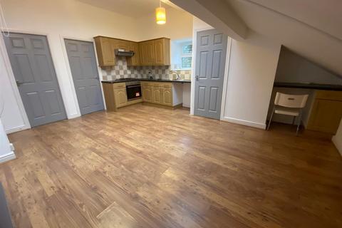 undefined, Concord Street, Honley, Holmfirth