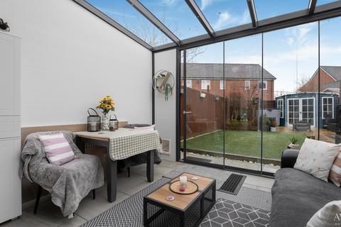 3 bedroom semi-detached house for sale, Rhodeswood Close, Hilton, Derbyshire, DE65 5BS