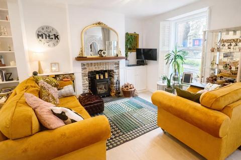 2 bedroom house for sale, Cross Street, Bideford EX39