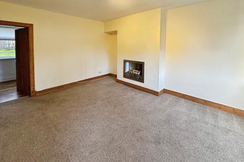2 bedroom semi-detached house to rent, Clydebank G81