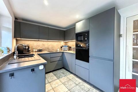 3 bedroom semi-detached house for sale, Farnham Drive, Irlam, M44